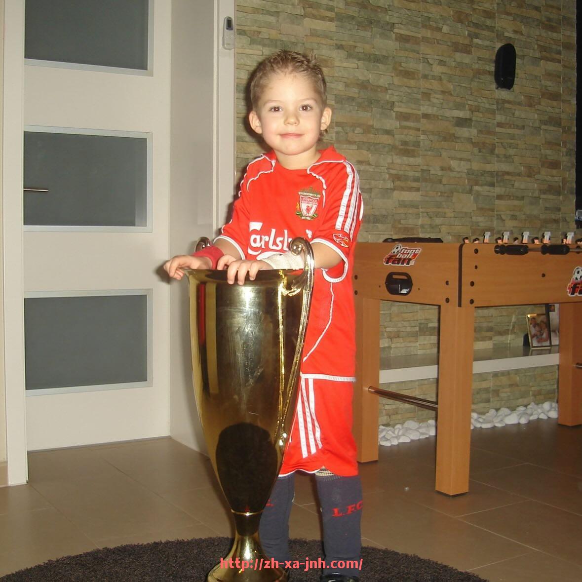 金年会-法甲赛季球员整体表现及关键数据总结